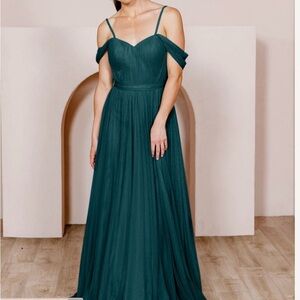 Revelry Emerald Green Rosalie Tulle Convertible Bridesmaid Dress NEW WITH TAGS!